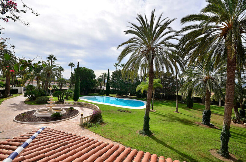 Luxury Equestrian Estate with Magnificent Cortijo.
