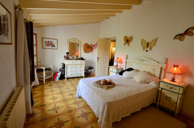 Luxury Equestrian Estate with Magnificent Cortijo.