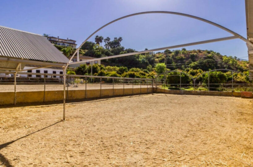 Equestrian Estate with Andalusian Cortijo near the Beaches of Málaga