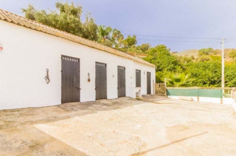 Equestrian Estate with Andalusian Cortijo near the Beaches of Málaga